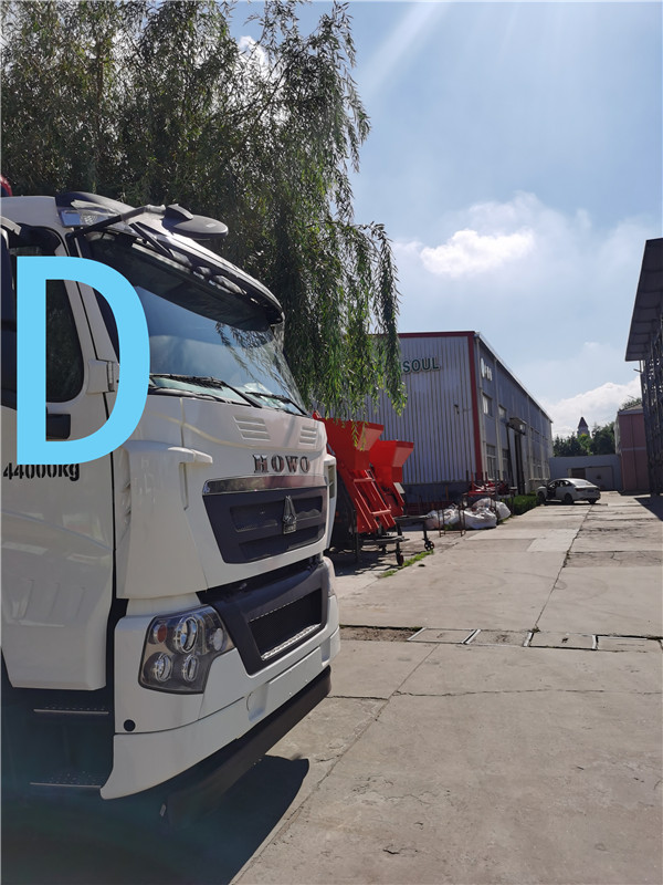 青島混凝土泵車價格 (88) 青島混凝土泵車價格 (88)