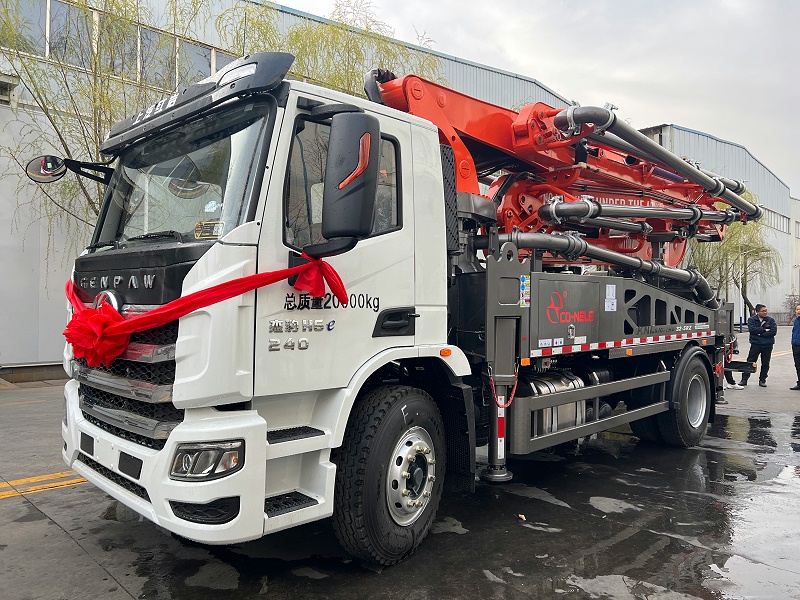 青島混凝土泵車(chē)價(jià)格 (27) 青島混凝土泵車(chē)價(jià)格 (27)