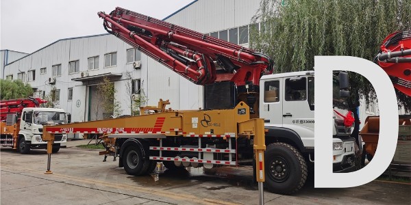 布料過程中，應不斷檢查并在必要時調整泵車支腿