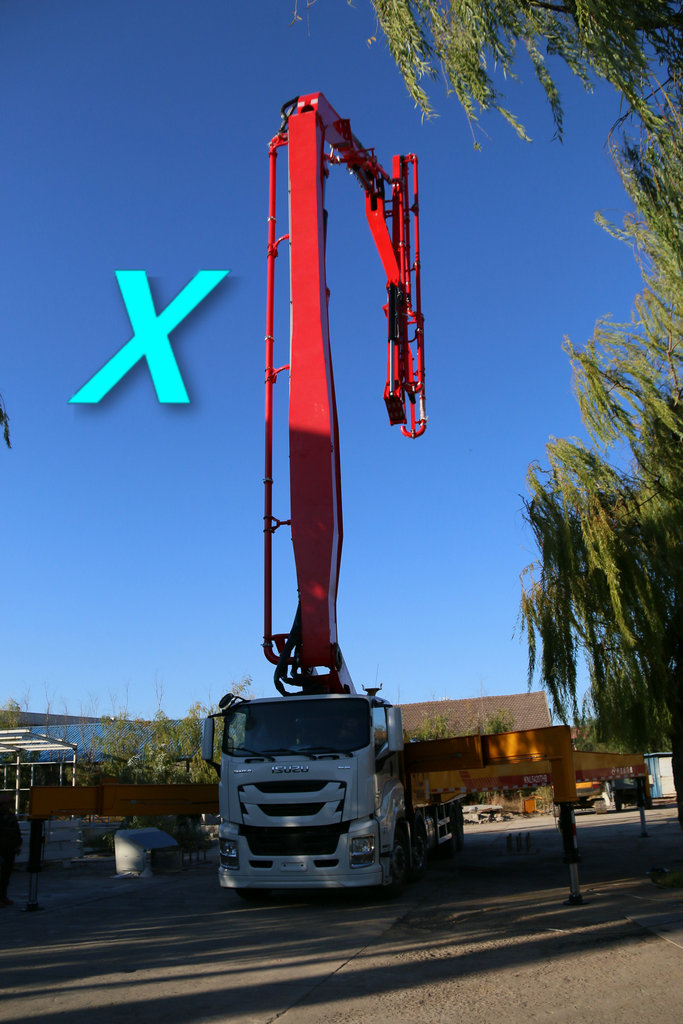 青島小型混凝土泵車價(jià)格