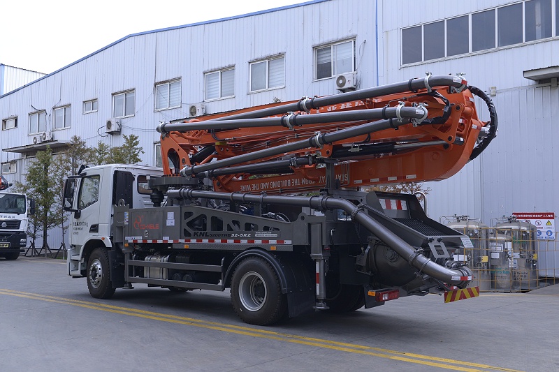 青島混凝土泵車價(jià)格 (8) 青島混凝土泵車價(jià)格 (8)