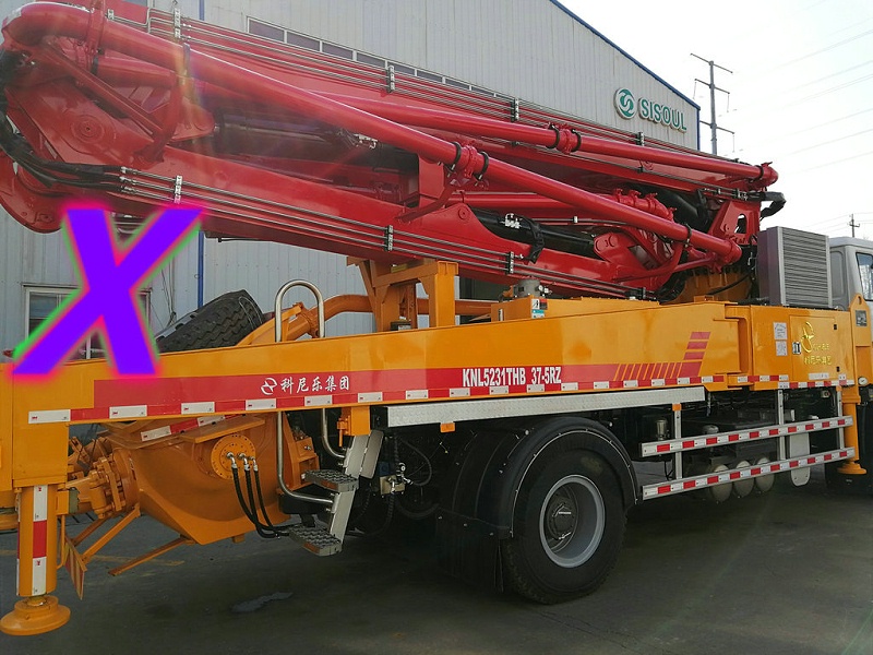 青島小型混凝土泵車價格 (19)