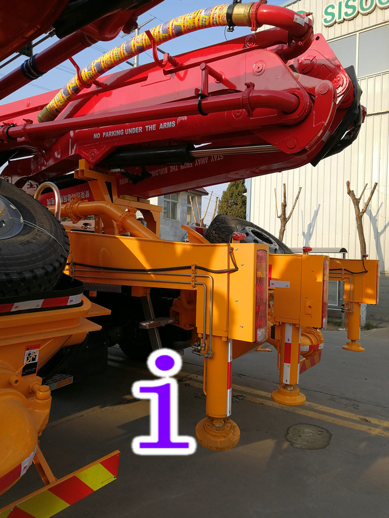 青島小型混凝土泵車價(jià)格 (17)