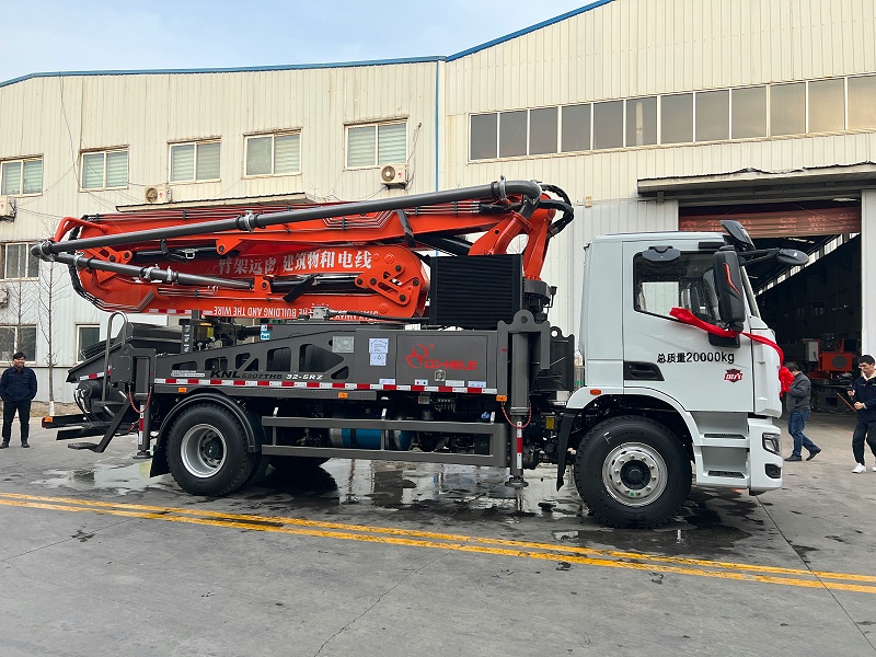 青島混凝土泵車價格 (24) 青島混凝土泵車價格 (24)