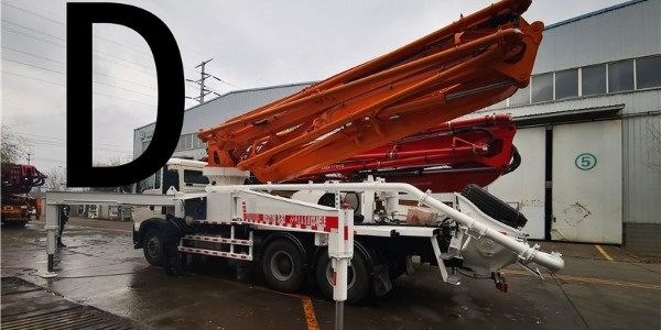 混凝土泵堵管時，可通過正反泵判斷部位