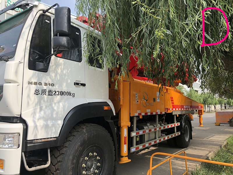 青島小型混凝土泵車價格 (11) 青島小型混凝土泵車價格 (11)