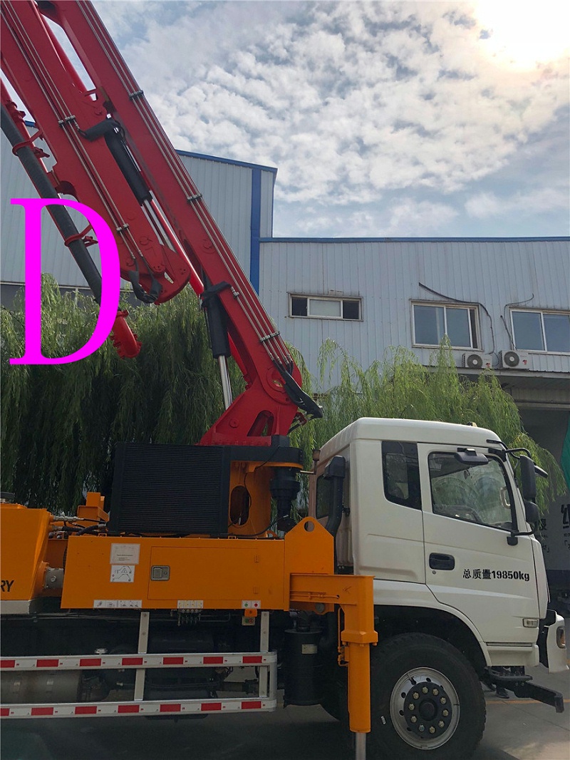 青島混凝土泵車價格 (11) 青島混凝土泵車價格 (11)