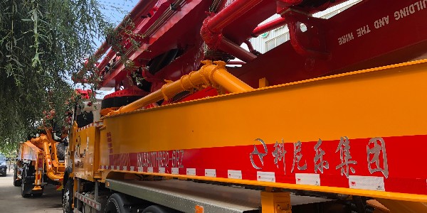 為什么泵車(chē)臂架油缸能承受此壓力