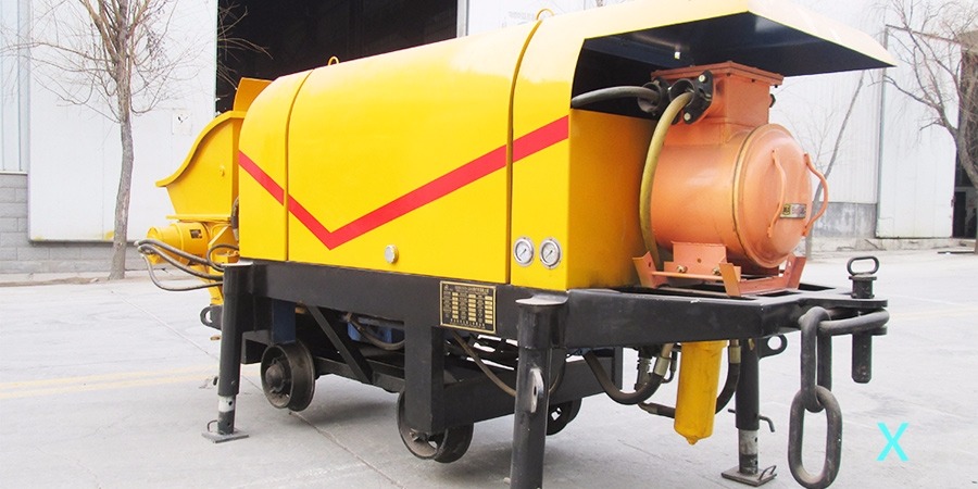 科尼樂(lè)高鐵制梁混凝土泵