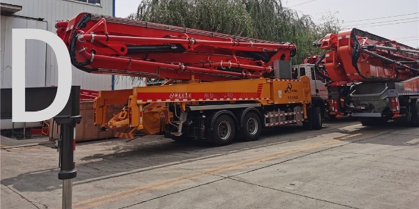 泵車的前支撐和左右單側支撐