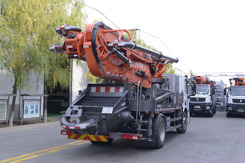 青島混凝土泵車價(jià)格 (1) 青島混凝土泵車價(jià)格 (1)